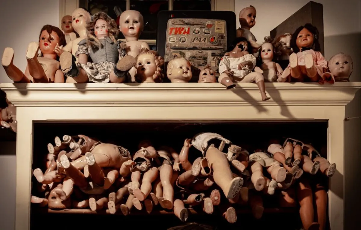 creepy doll