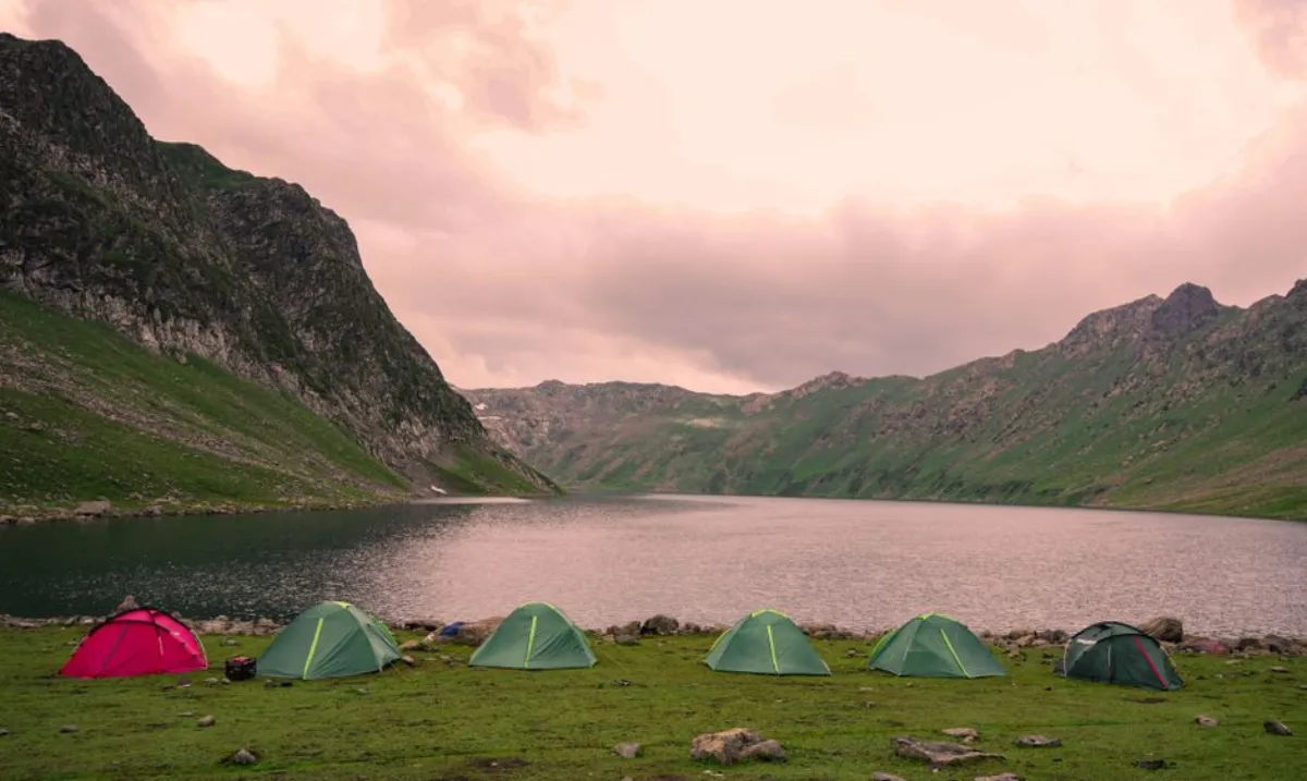 camping lake