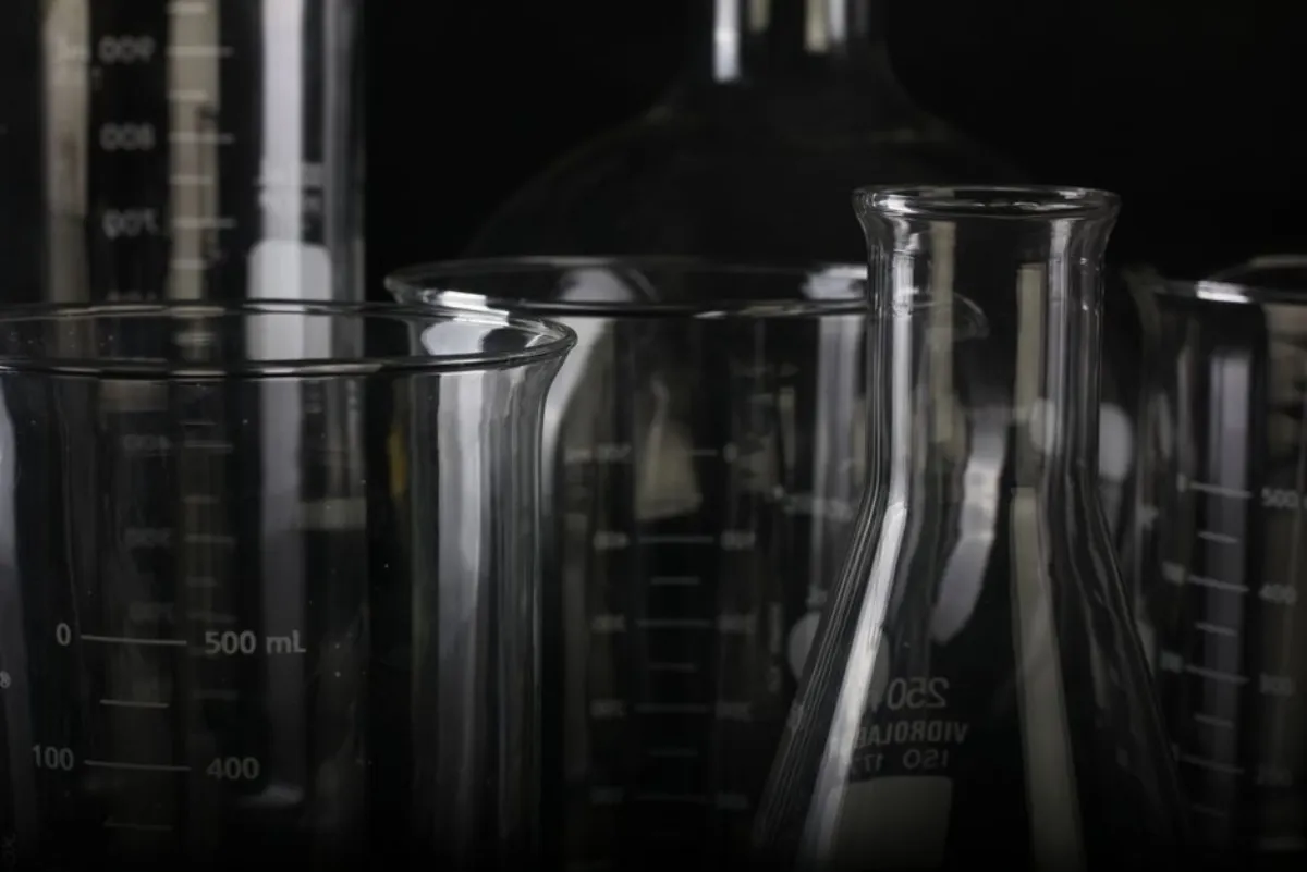 dark laboratory