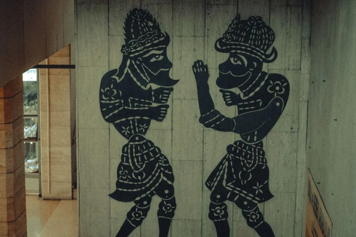 shadow puppets
