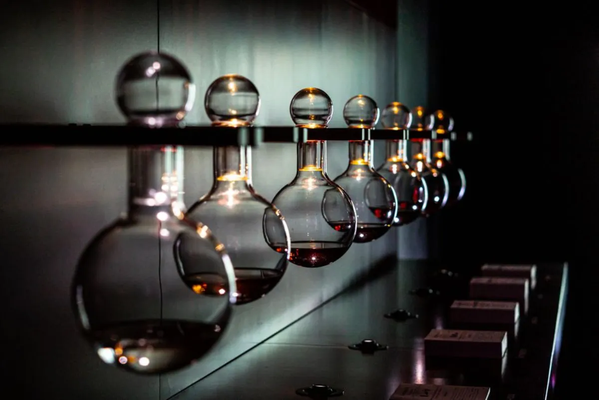 dark laboratory